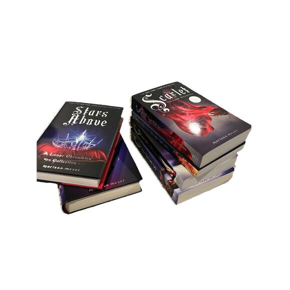 Books Marissa Meyer THE LUNAR CHRONICLES Mixed Set of 6 Cinders Series - Picture 2 of 6